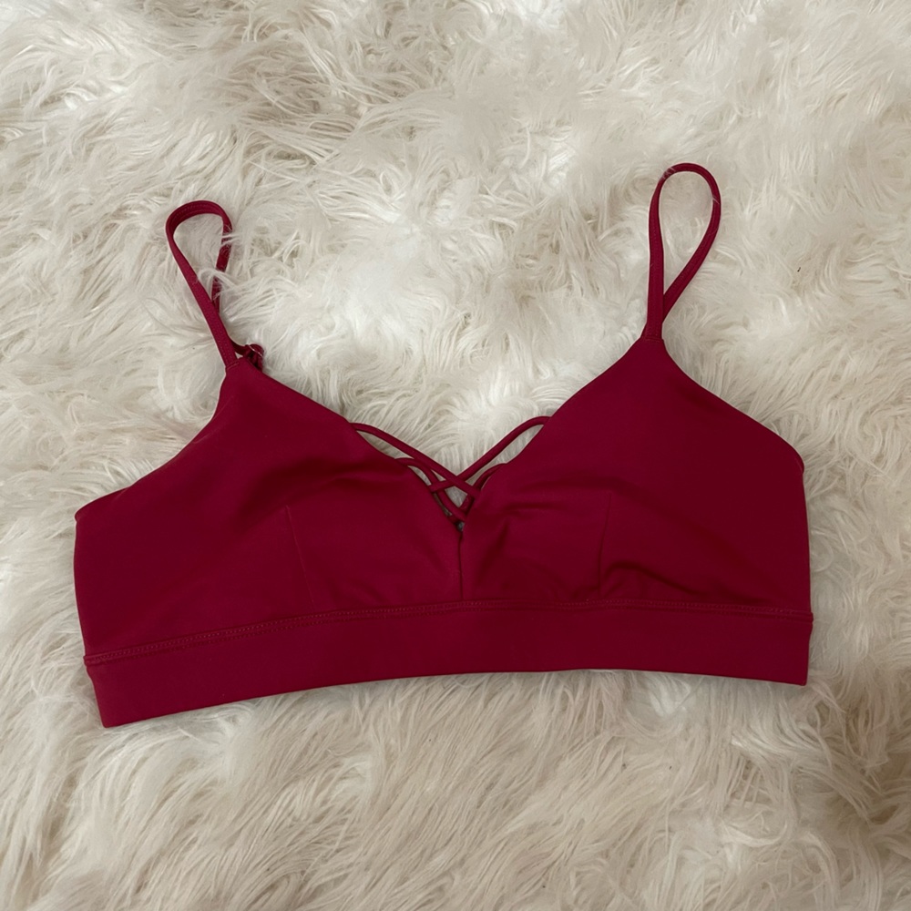 Alo Yoga sports bra